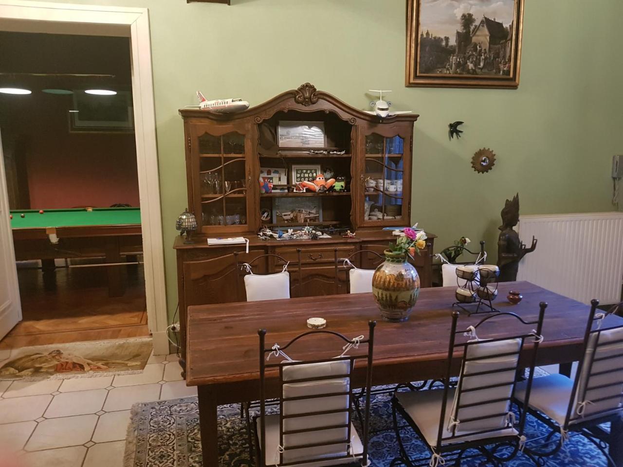 Chateau Lambert Moulinsart Hotel, Shuttle Airport, Long Term Parking, Snooker, Large Terrasse, Dinner, Breakfast Charleroi Luaran gambar
